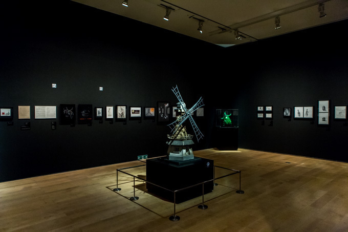 大阪で「ティム・バートンの世界」展 - 約500作品が日本初上陸、コスプレナイトも｜写真36