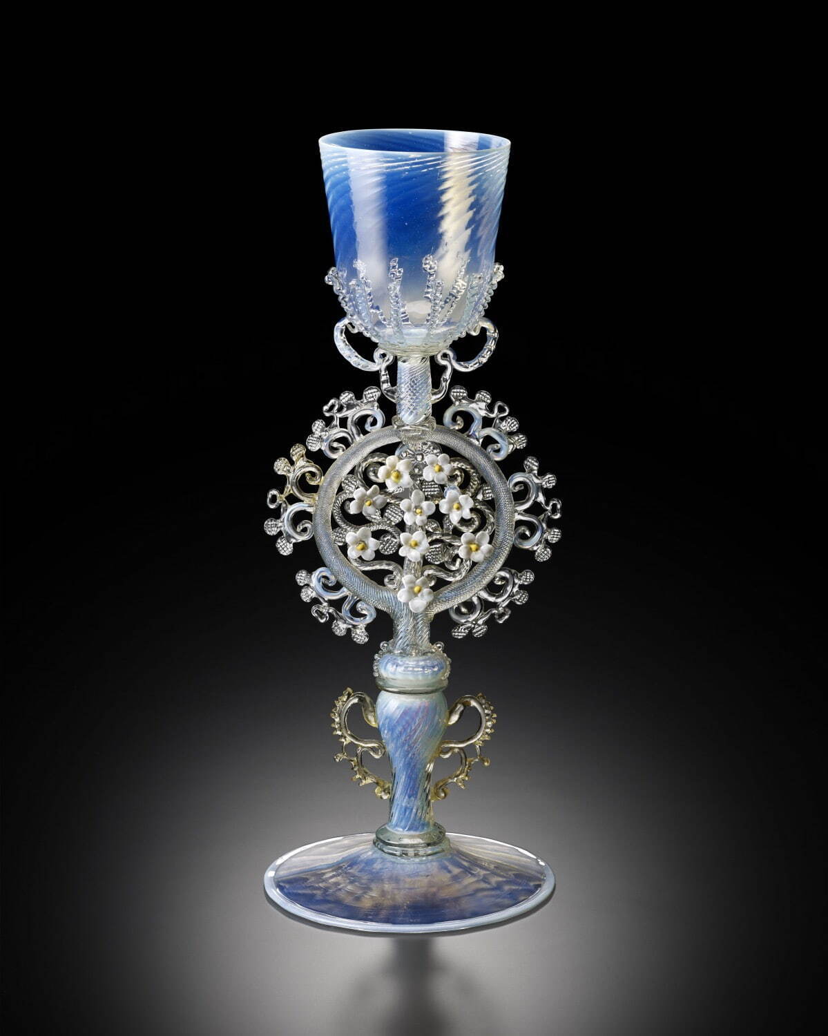 展覧会「ヴェネチアン・グラスと祝祭の都」箱根ガラスの森美術館で、華やかなヴェネチアン・グラスを公開｜写真3