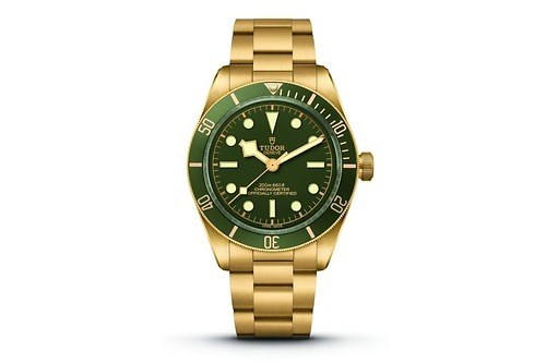 チューダー24年新作腕時計「ブラックベイ 58 18K」ダイバーズ初のフルゴールドモデル