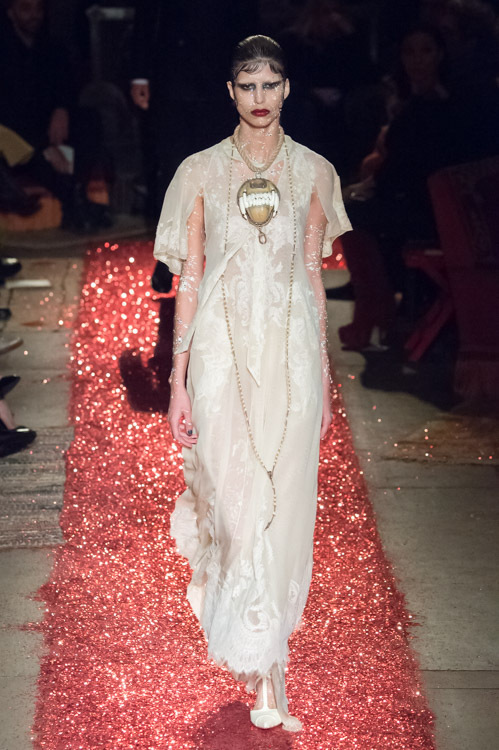ジバンシィ バイ リカルド ティッシ (Givenchy by Riccardo Tisci) 2015-16年秋冬ウィメンズ&メンズコレクション  - 写真16