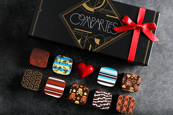 LA発・コンパーテスのバレンタイン、ポップなトリュフやスカル型チョコレート｜写真1