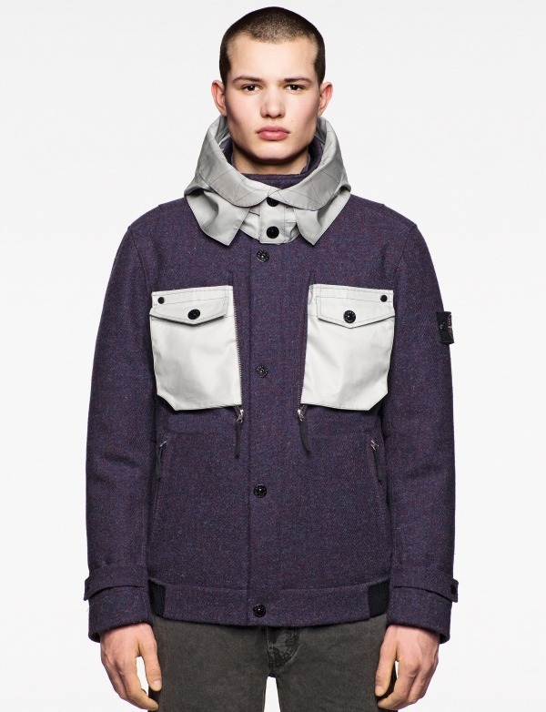 ストーンアイランド×ハリスツイードのジャケットコート、“気温で色が変化”する着脱可能なフード付｜写真1