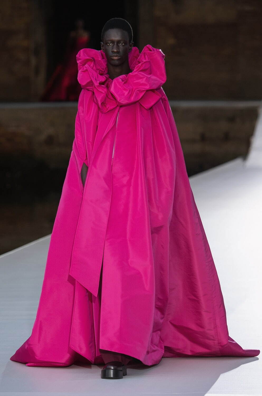 ヴァレンティノ オートクチュール(VALENTINO Haute Couture ) 2021-22年秋冬ウィメンズ&メンズコレクション  - 写真81