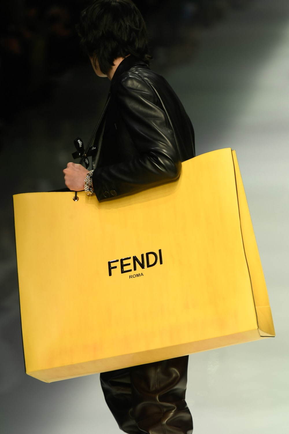 フェンディ(FENDI) 2020-21年秋冬メンズコレクション  - 写真3