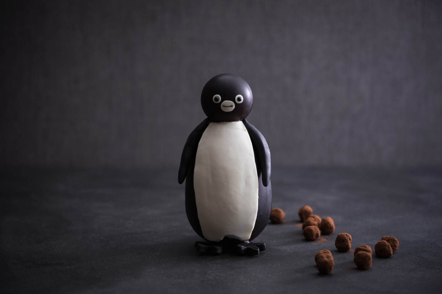 ＜池袋ホテルメトロポリタン＞Suicaのペンギン“自立型”バレンタインチョコレート