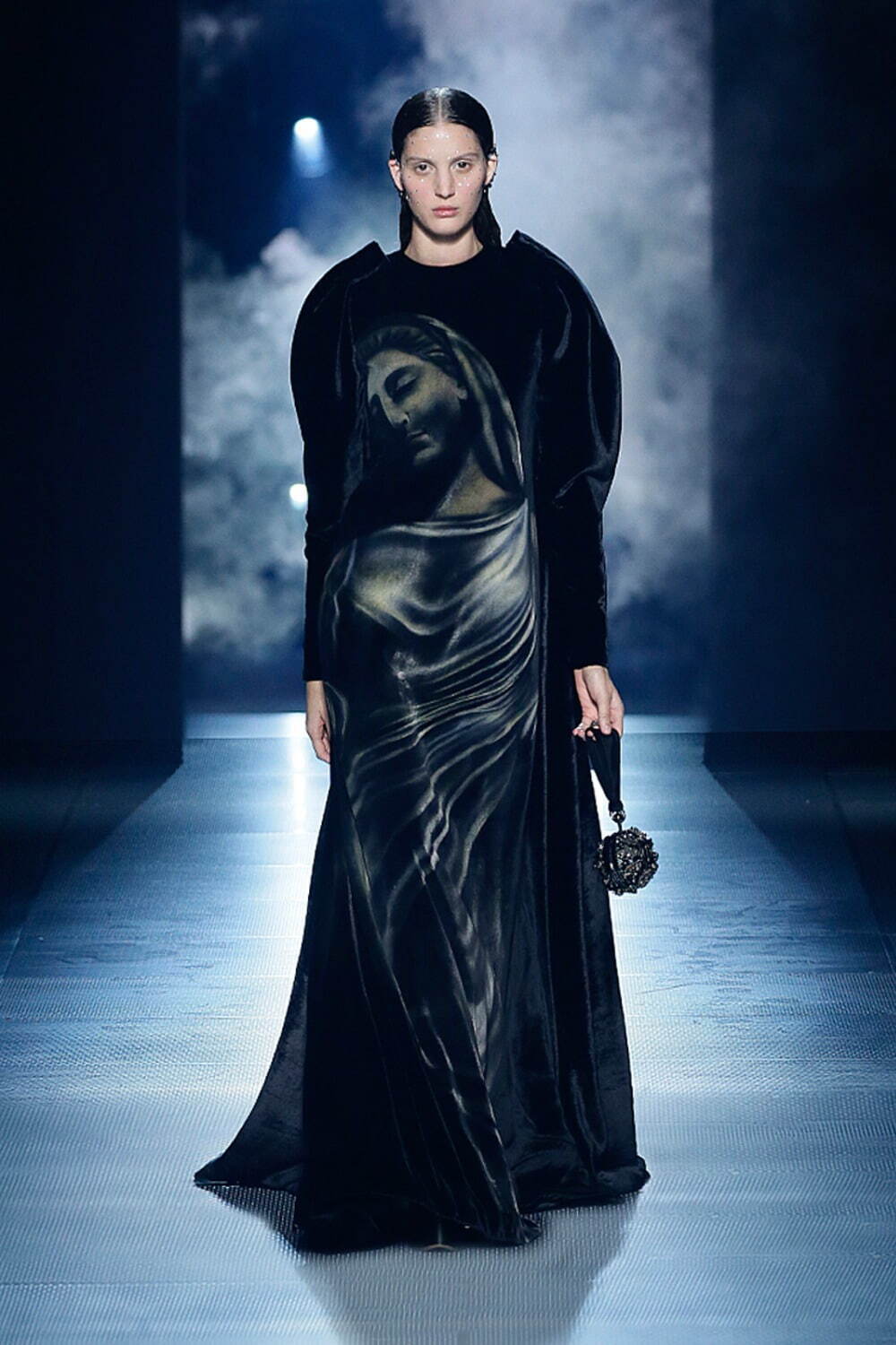 フェンディ オートクチュール(FENDI Haute Couture ) 2022年春夏ウィメンズコレクション  - 写真12