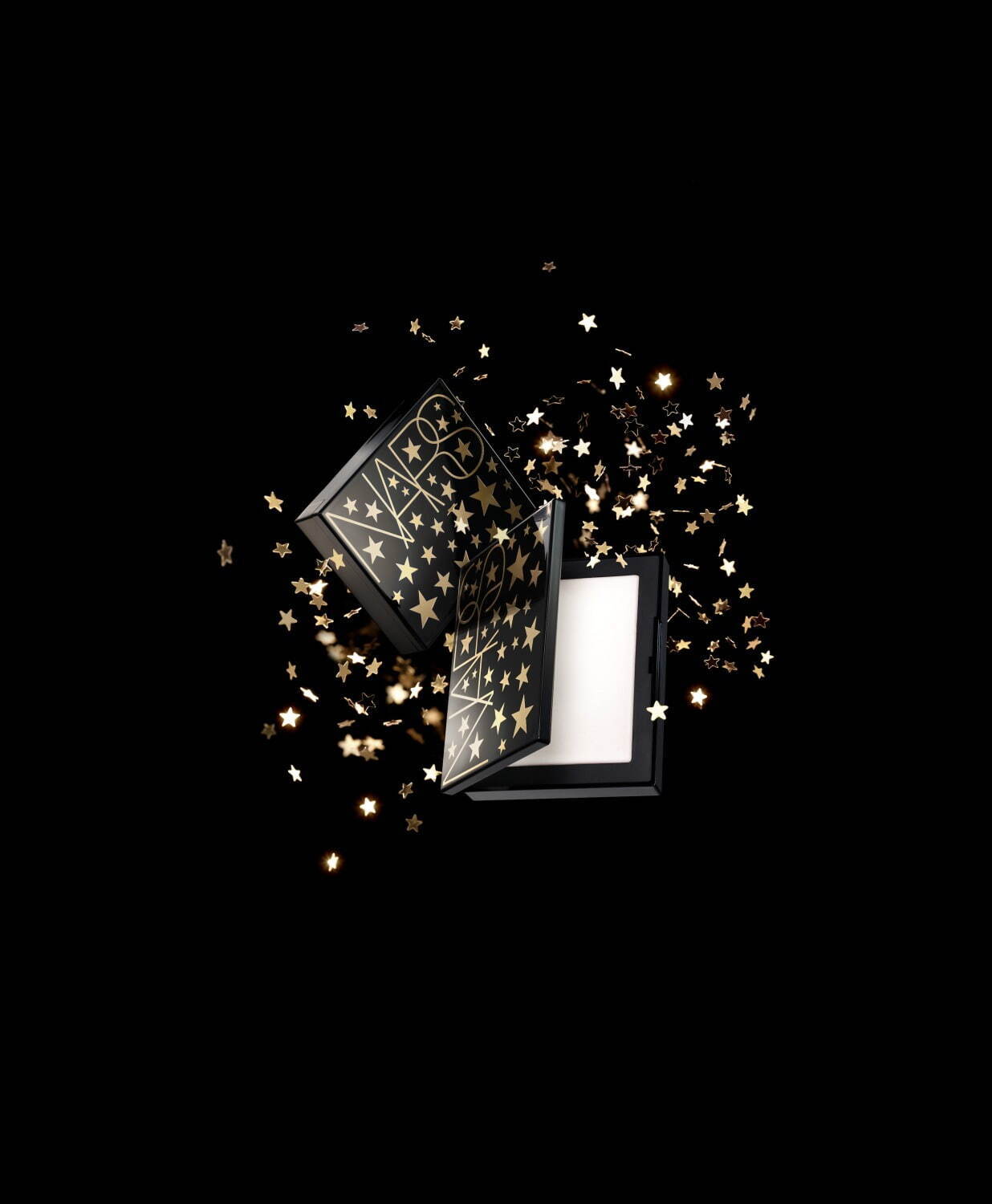 NARSの2022年クリスマスコスメ、“星が煌めくパッケージ”の限定リップ＆多色アイパレなど｜写真4