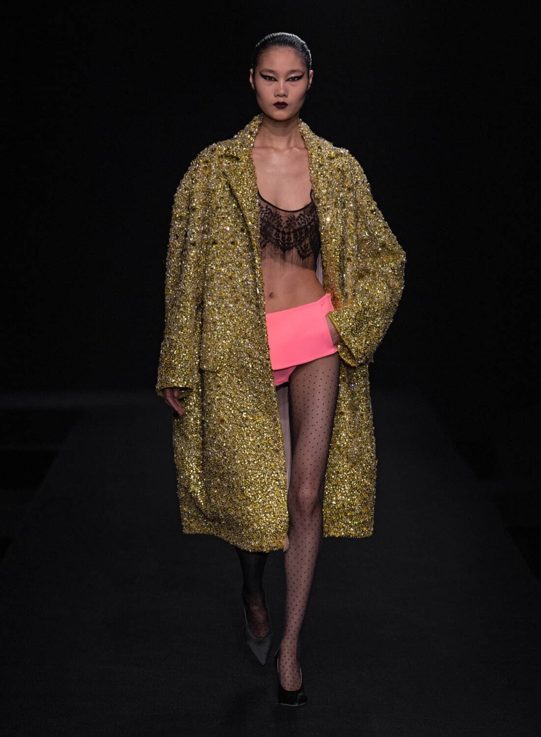 ヴァレンティノ オートクチュール(VALENTINO Haute Couture ) 2023年春夏ウィメンズ&メンズコレクション  - 写真75