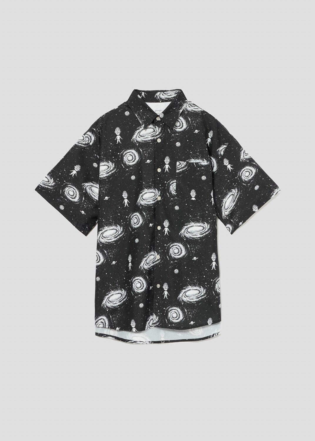 ルーズフィット半袖シャツ(7万5千円の宇宙) 6,900円
