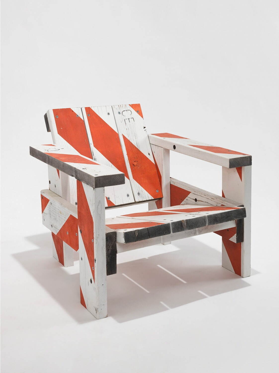 Crate Chair, 2018 61.9 x 67.9 x 79.4cm