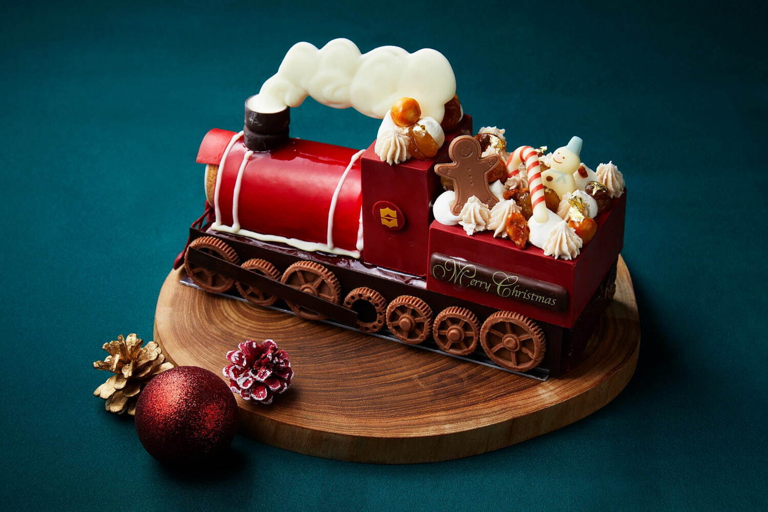 ＜シャングリ・ラ 東京＞クリスマスケーキ23年、栗尽くしの“汽車型”ケーキやメロンの2段ショート