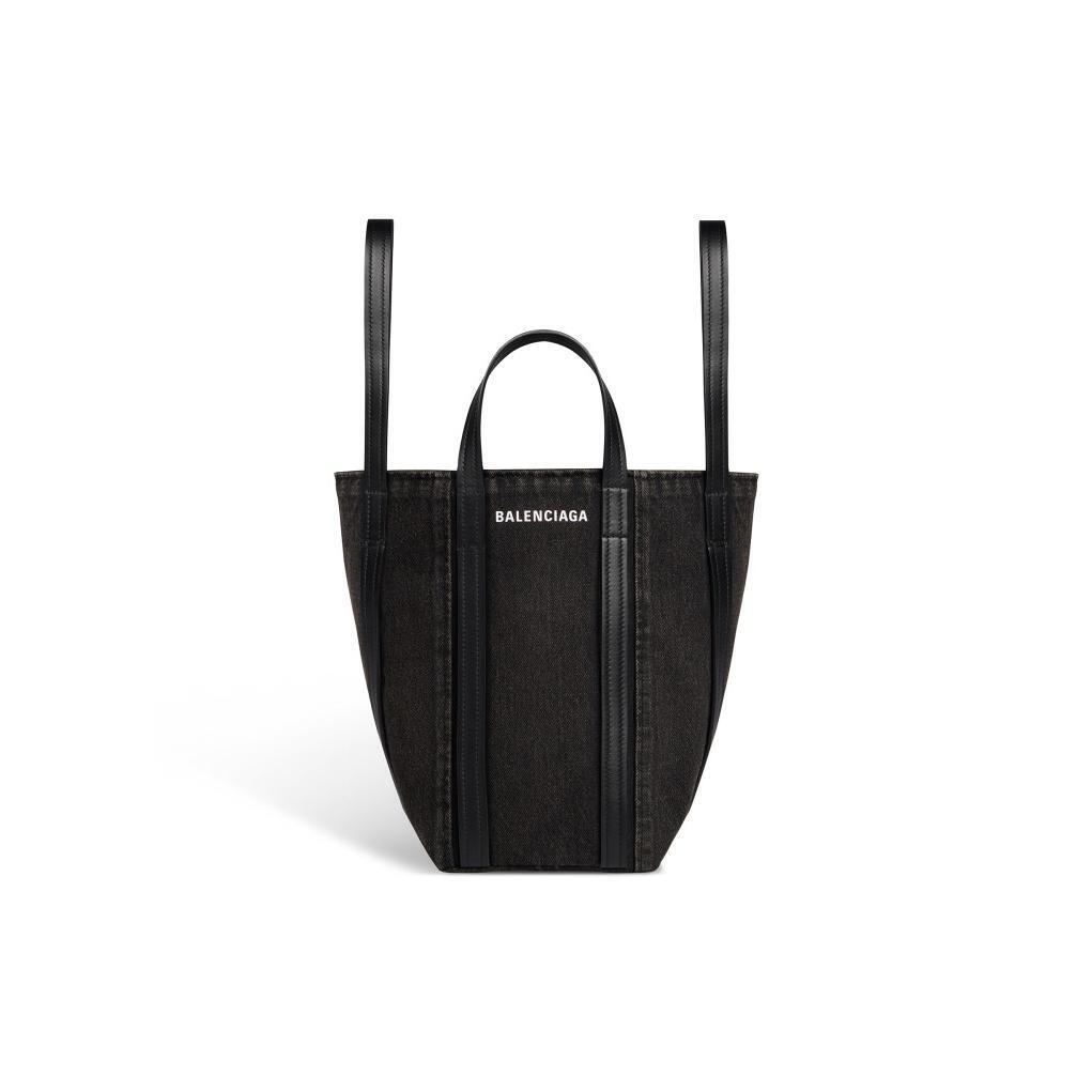 バレンシアガ“ブラックデニム”ボディの限定バッグ、2WAY仕様のロゴ入りショルダートート｜写真2