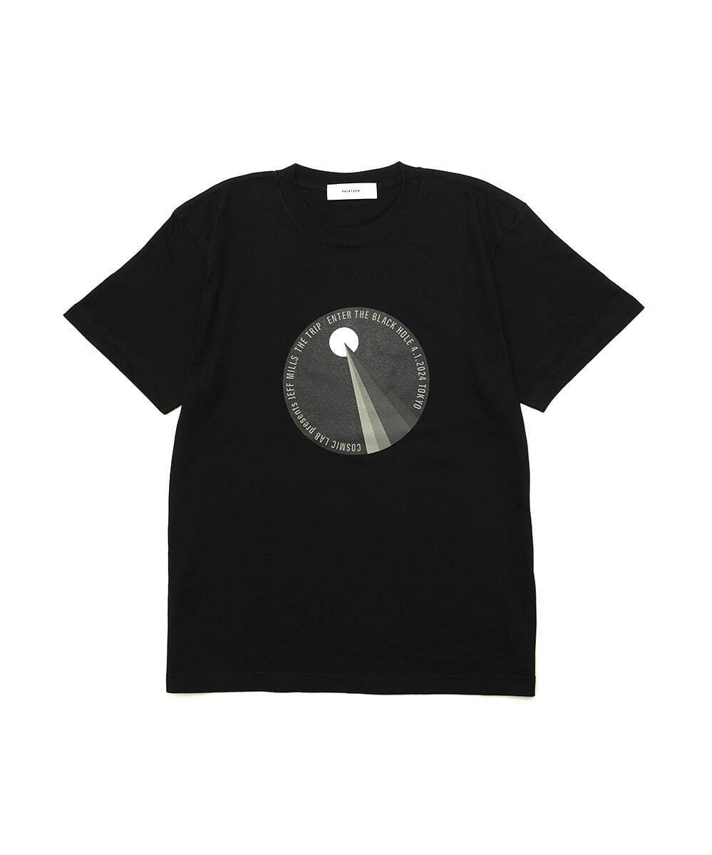 ファセッタズムの“ブラックホール色”限定Tシャツ、ジェフ・ミルズ指揮の舞台作品とコラボ｜写真3