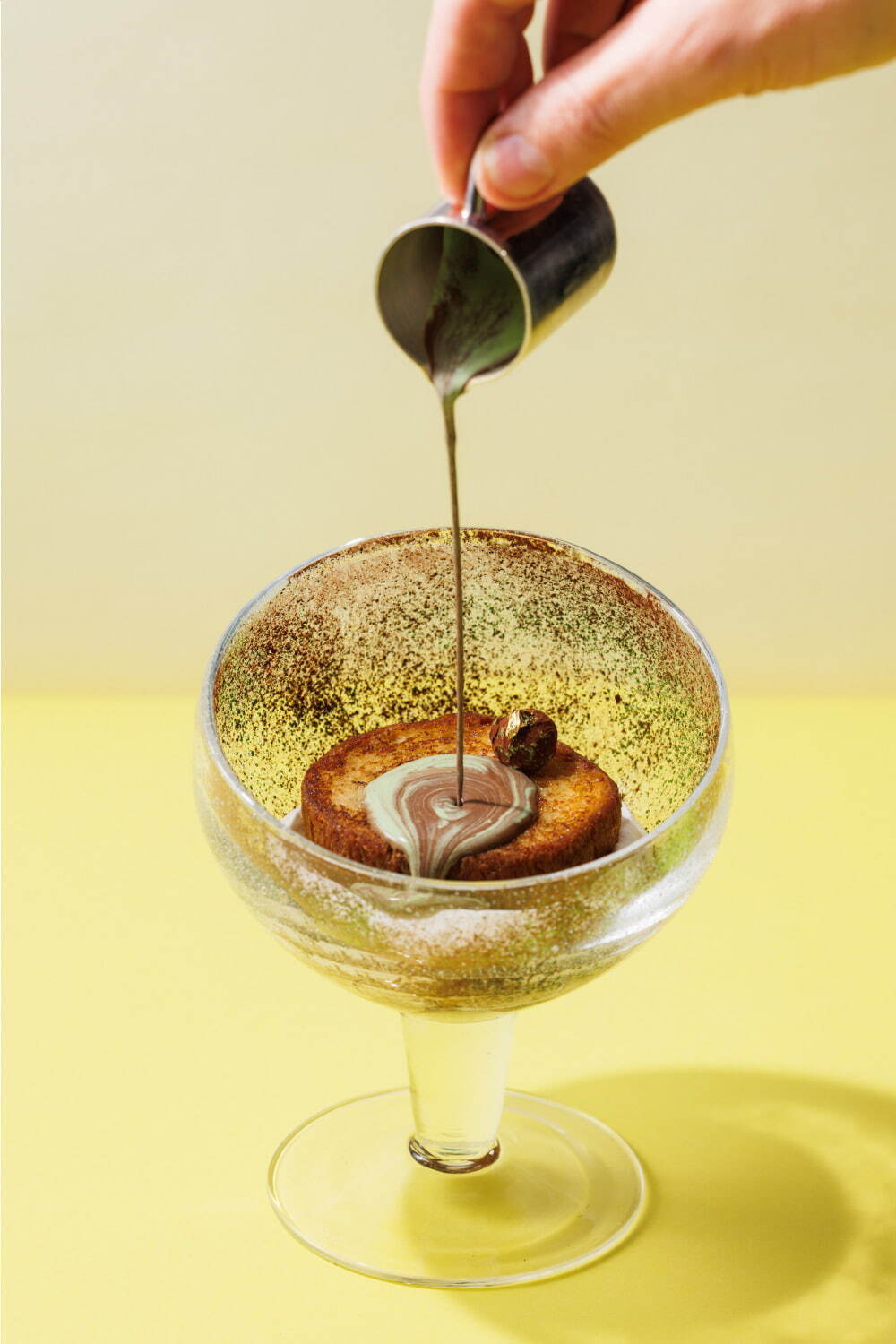 ル・ショコラ・アラン・デュカス“抹茶×ショコラ”の濃厚フレンチトーストが六本木限定で｜写真2
