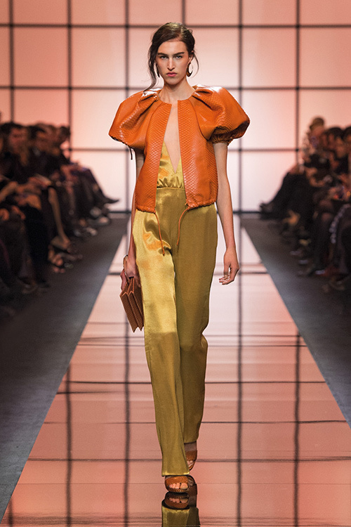 ジョルジオ アルマーニ プリヴェ オートクチュール(GIORGIO ARMANI PRIVÉ Haute Couture) 2017年春夏ウィメンズコレクション  - 写真12