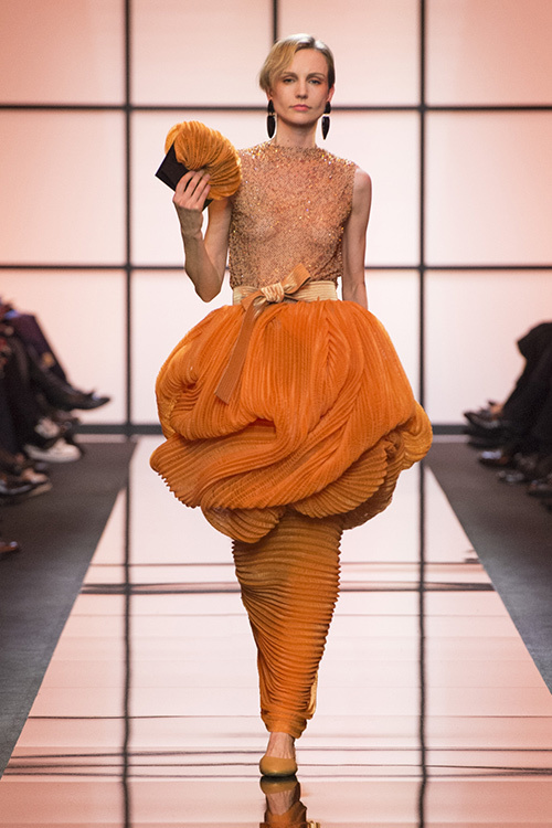 ジョルジオ アルマーニ プリヴェ オートクチュール(GIORGIO ARMANI PRIVÉ Haute Couture) 2017年春夏ウィメンズコレクション  - 写真39