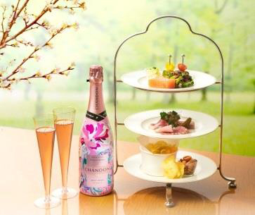 シャンドン ロゼ から桜＆牡丹が咲く日本限定ボトル、米津智之デザインの“お花見”仕様｜写真8