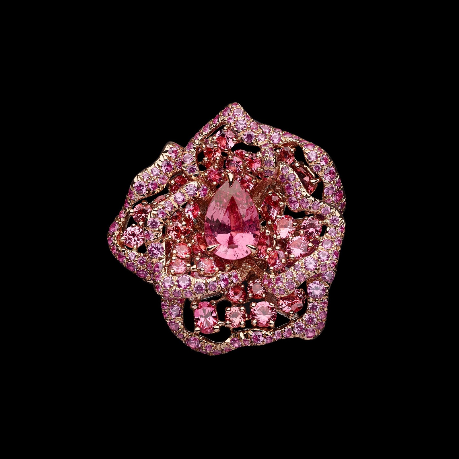 ディオール“バラの花”に捧げるハイジュエリー、ダイヤモンドのバラを配したネックレスなど｜写真5