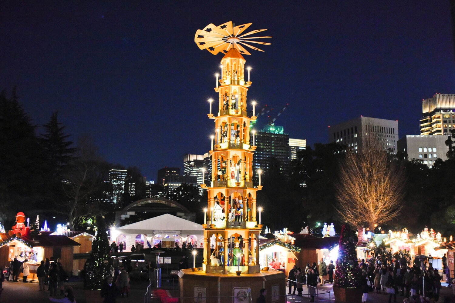 「東京クリスマスマーケット2021」日比谷公園で、本場ドイツを再現＆リンツのホットショコラも｜写真2