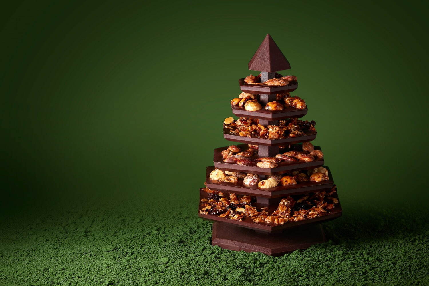ル・ショコラ・アラン・デュカスの2021年クリスマスケーキ、チョコのクリスマスツリーも｜写真10