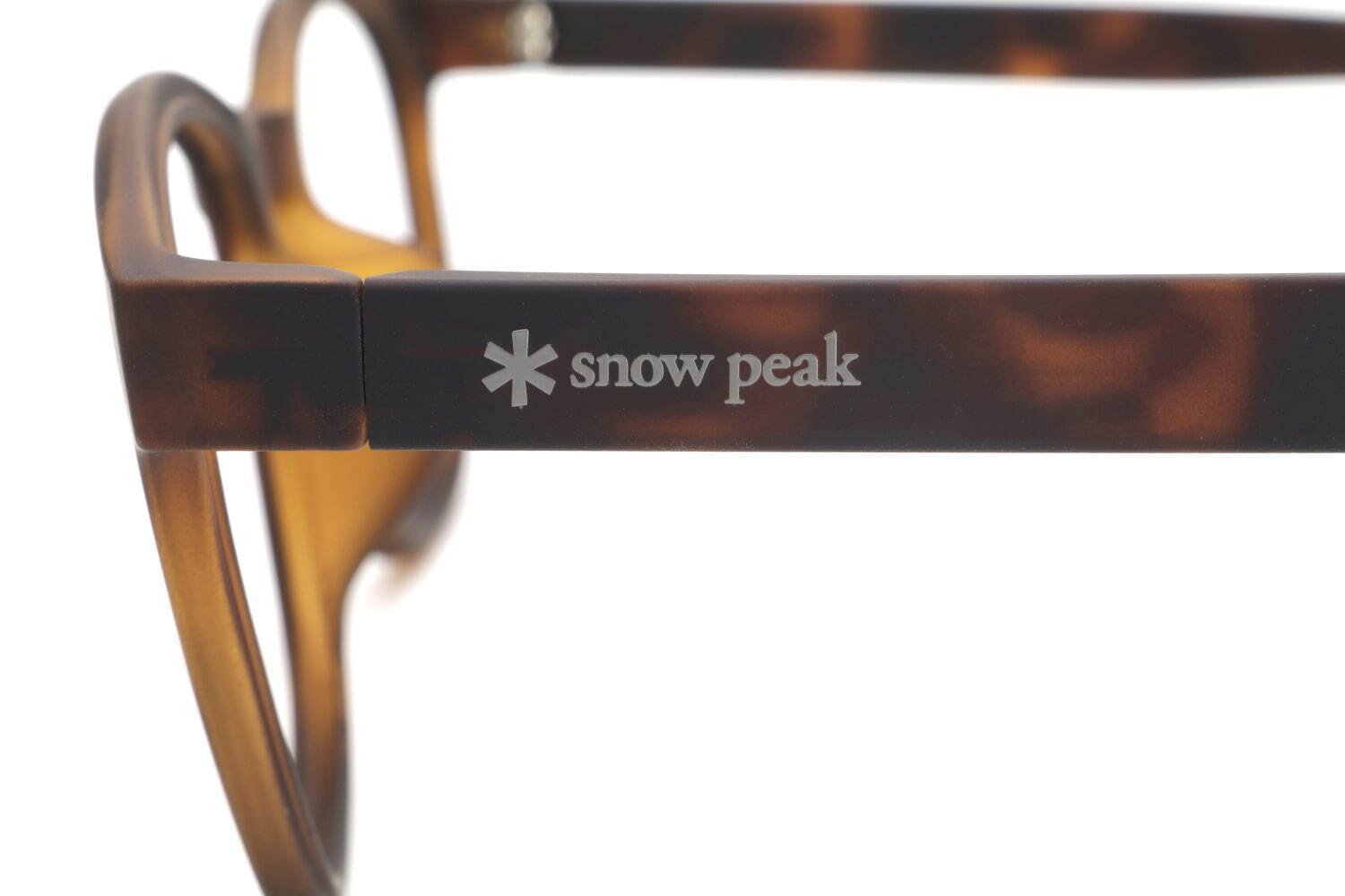 スノーピーク×JINSのサングラス“新色”加え再販、メガネ＆サングラスの2WAYや折り畳み式など｜写真13