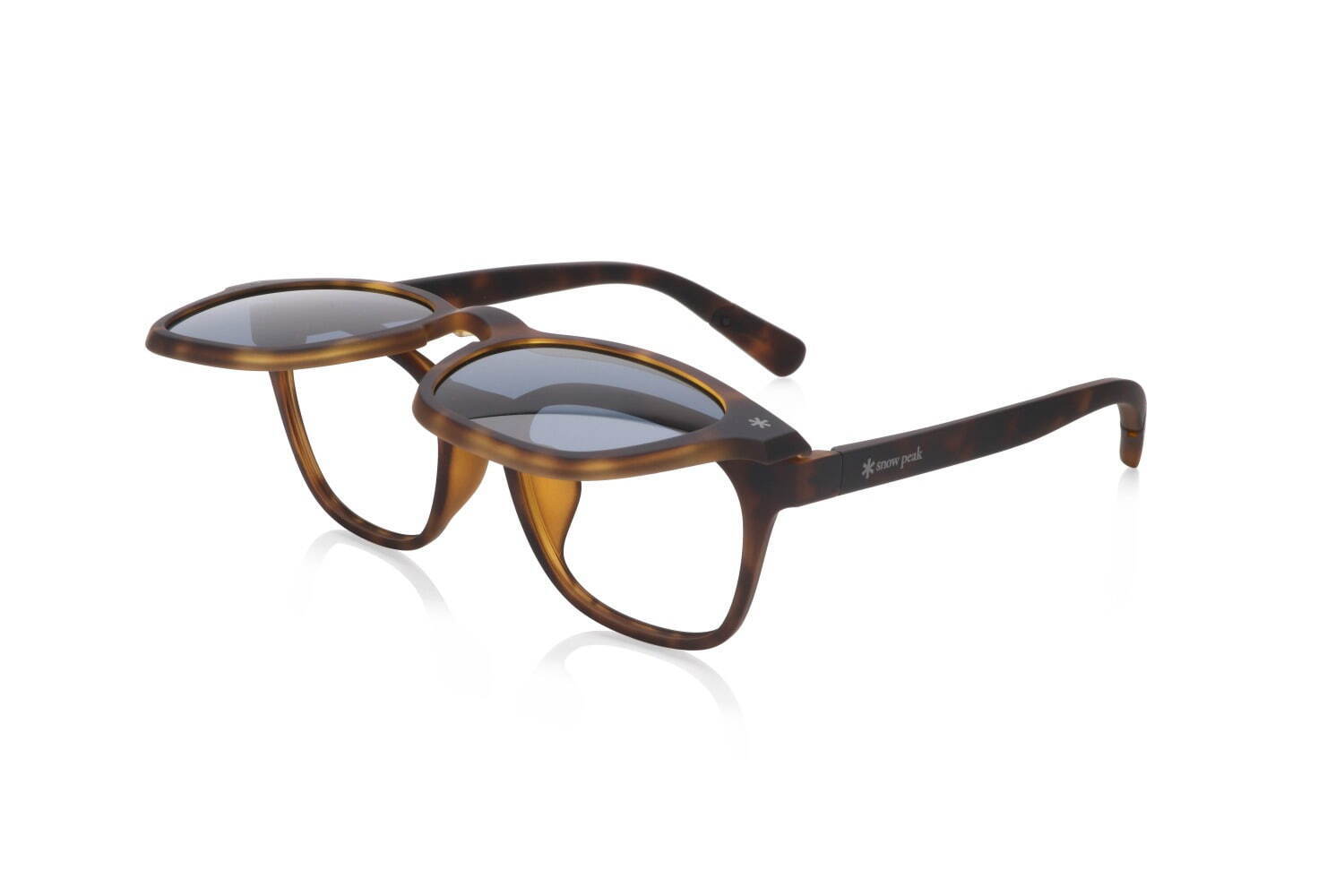 スノーピーク×JINSのサングラス“新色”加え再販、メガネ＆サングラスの2WAYや折り畳み式など｜写真12