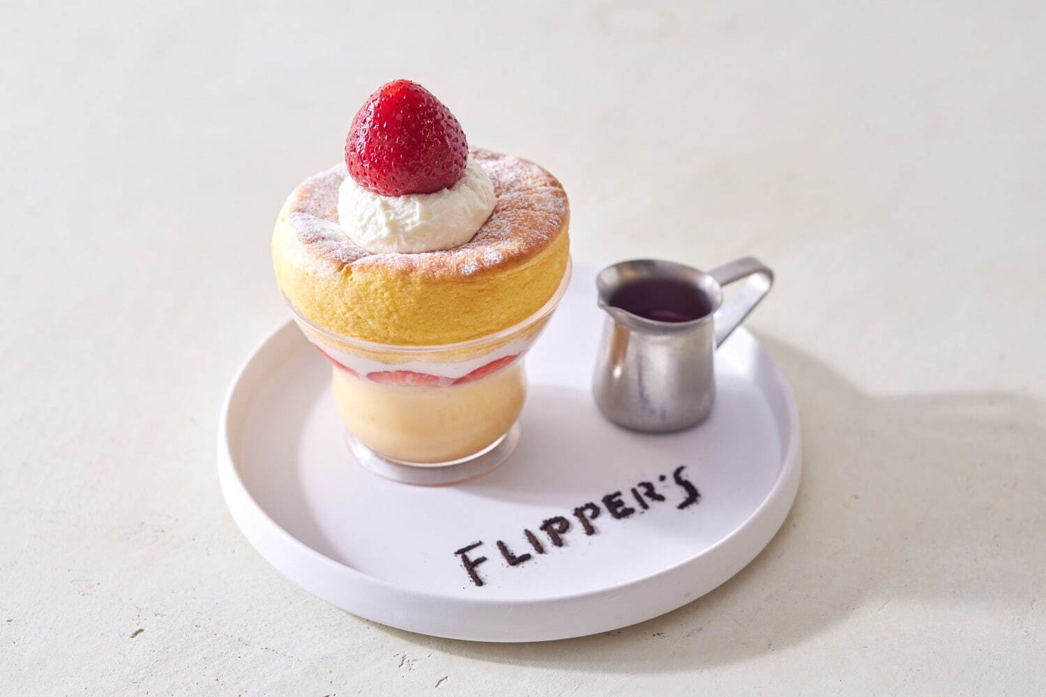 フリッパーズ(FLIPPER'S) 奇跡のスフレパンケーキプリン｜写真3