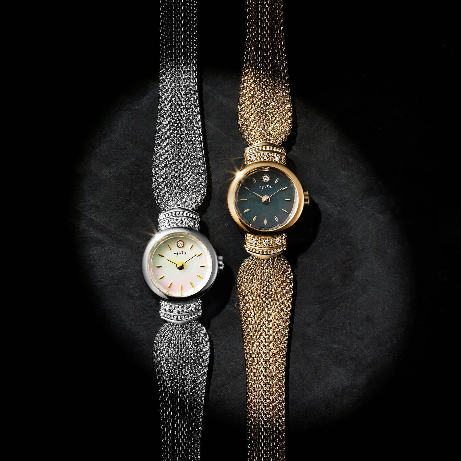 〈アガット〉“ふんわり”リボン風メッシュベルトの腕時計