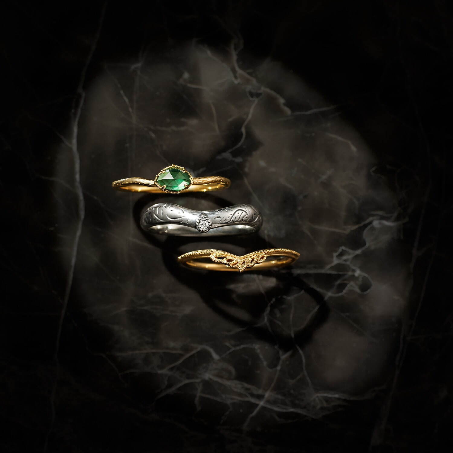 Ring Set  ＜数量限定/ special box付＞
60,500円/ K10, silver, chalcedony, quartz and diamond