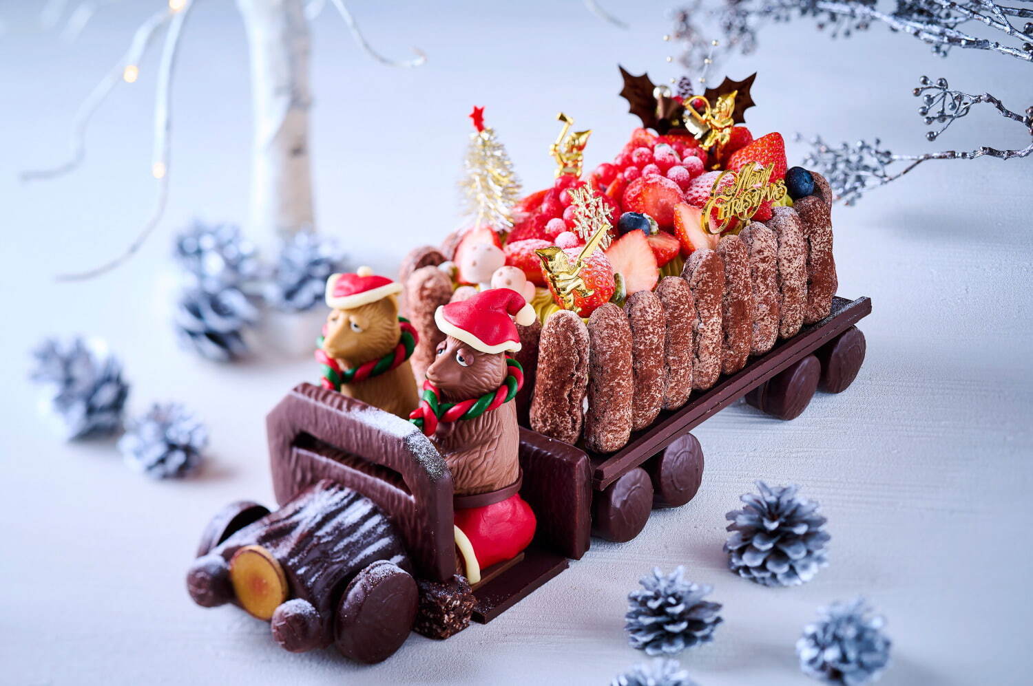 リーガロイヤルホテル(大阪)のクリスマスケーキ2022年、プレゼントを運ぶ“くまサンタ”のケーキなど｜写真6