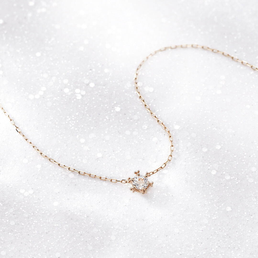 4℃の2022年クリスマスジュエリー、冬のぬくもりを3種のホワイトストーンで表現したネックレスなど｜写真15