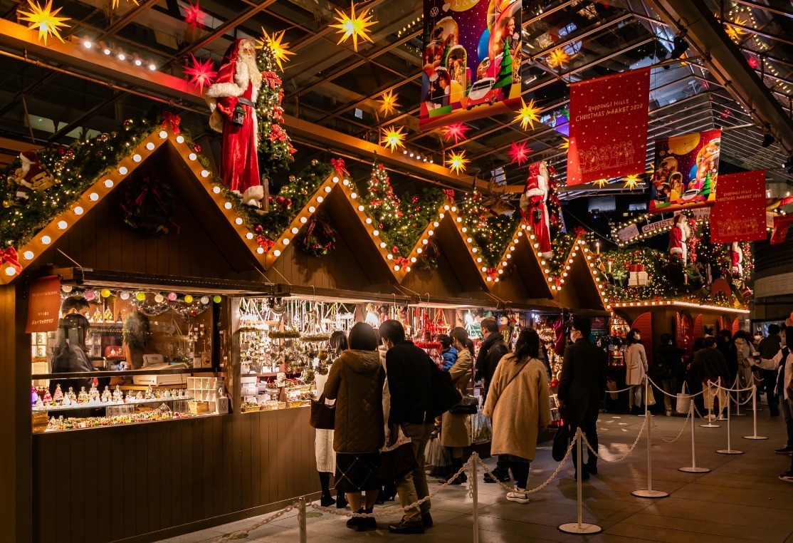 六本木ヒルズの「クリスマスマーケット2022」本場ドイツ料理＆クリスマス雑貨が集結｜写真1